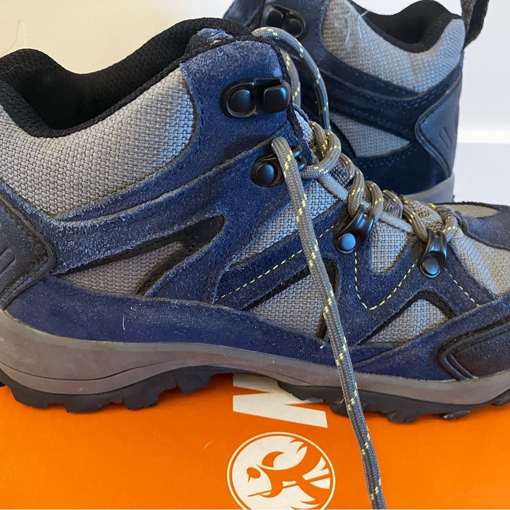 Northside Boy’s Navy/Volt Hiking Waterproof Boot 314907B489 - Picture 9 of 14